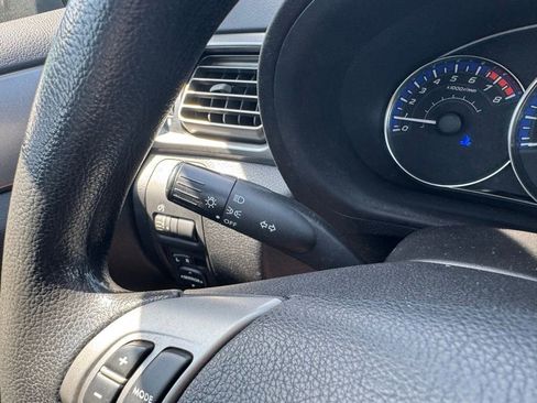 Used 2011 Subaru Forester 2.5X Premium w/ All-Weather Pkg image 27