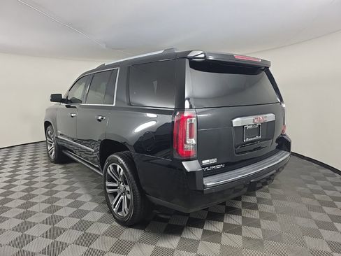 Used 2019 GMC Yukon Denali w/ Denali Ultimate Package image 3
