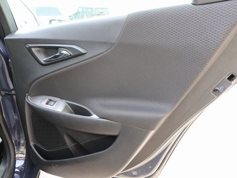 Used 2025 Chevrolet Malibu LT image 11