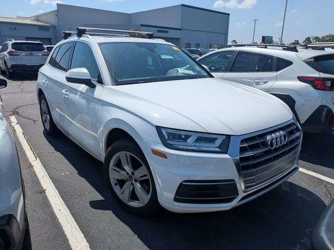 Used 2019 Audi Q5 2.0T Premium Plus w/ Premium Plus Package AWD/4WD image 3