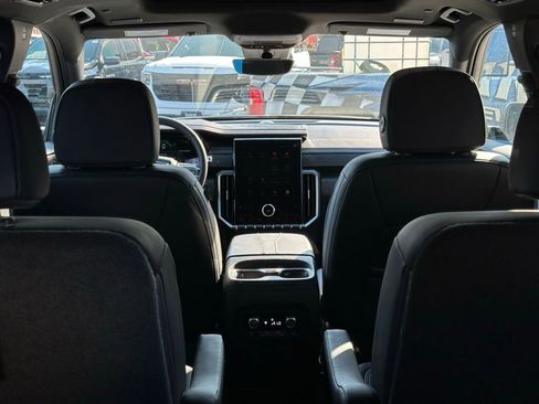 New 2026 GMC Acadia Elevation w/ Black Edition image 9