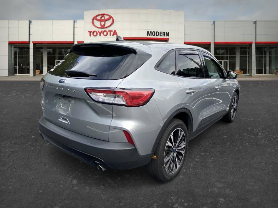 Used 2022 Ford Escape SE w/ SE Sport Appearance Package FWD image 23