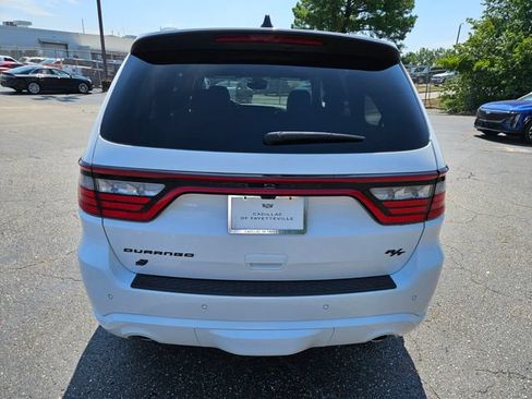 Used 2023 Dodge Durango R/T AWD/4WD image 6