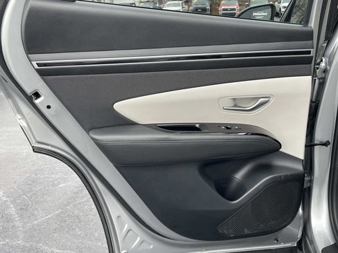 Used 2024 Hyundai Tucson Limited image 11