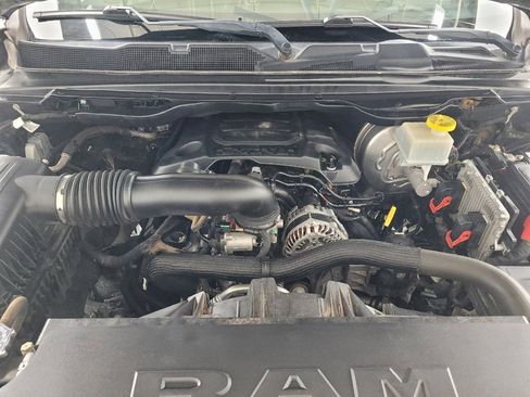 Used 2019 RAM 1500 Big Horn image 30