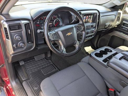 Used 2018 Chevrolet Silverado 1500 LT w/ LT Eassist Package AWD/4WD image 10