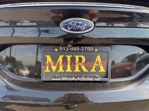 Used 2015 Ford Fusion SE w/ Equipment Group 201A FWD image 27