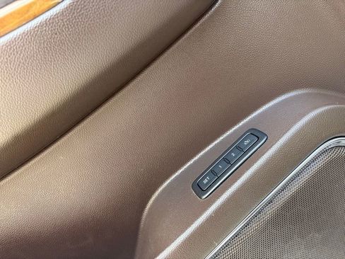 Used 2016 GMC Yukon XL Denali w/ Open Road Package image 17