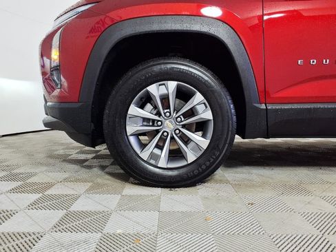 Used 2026 Chevrolet Equinox LT FWD image 7
