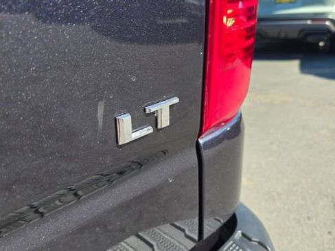 Used 2022 Chevrolet Silverado 1500 LT image 8