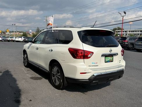 Used 2017 Nissan Pathfinder SL AWD/4WD image 8