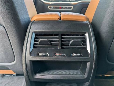 Used 2026 BMW X6 M60i AWD/4WD image 19