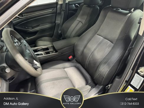 Used 2018 Honda Accord EX image 14