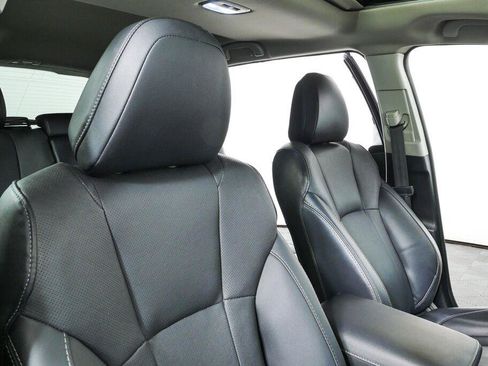 Used 2023 Subaru Outback Limited XT AWD/4WD image 30