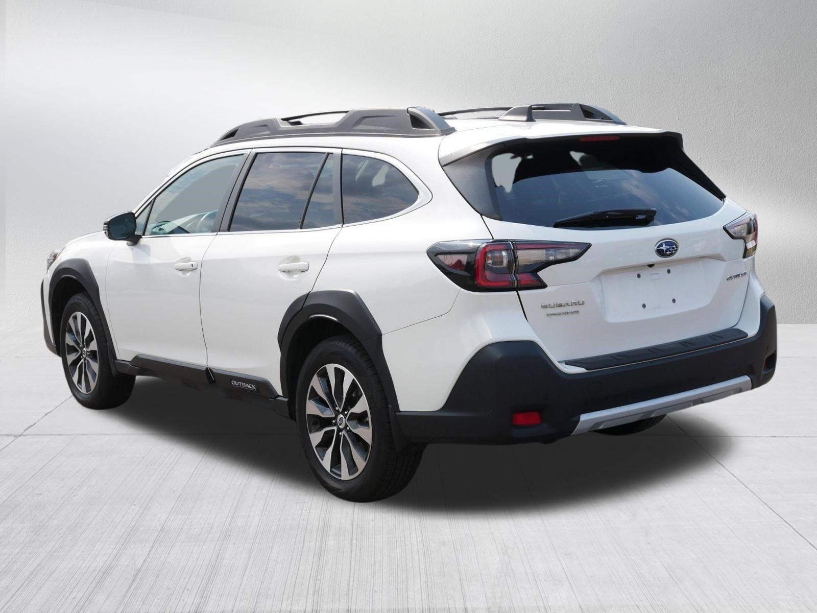 Used 2024 Subaru Outback Limited AWD/4WD image 5