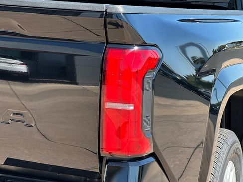 New 2026 Toyota Tacoma SR5 AWD/4WD image 31