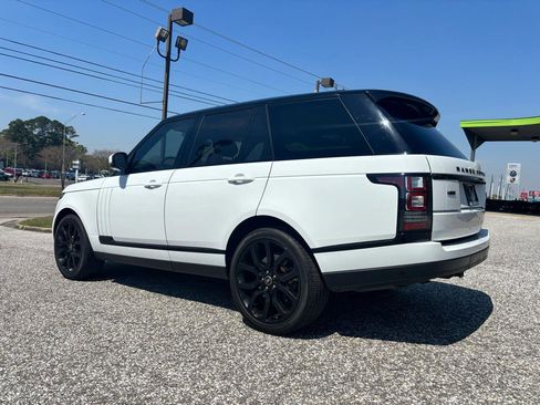Used 2017 Land Rover Range Rover HSE image 5