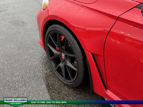 Used 2025 Honda Civic Type R image 22