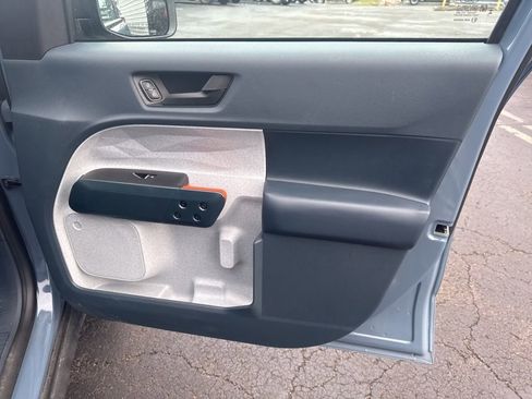 Certified 2024 Ford Maverick XLT image 25