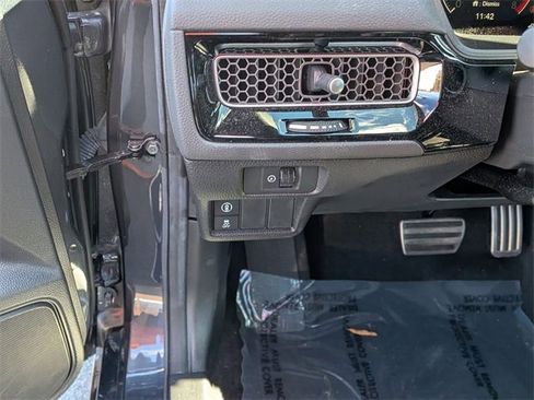 Used 2024 Honda Civic Sport image 15