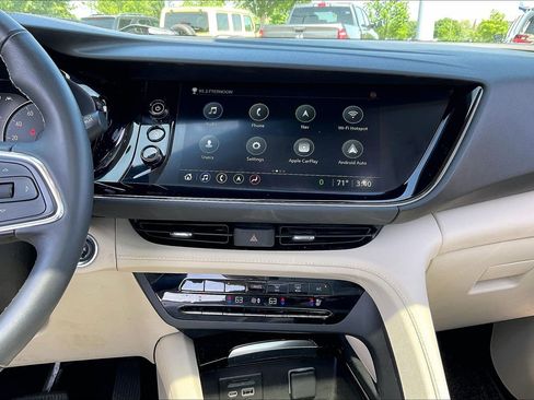 Used 2022 Buick Envision Avenir w/ Technology Package II AWD/4WD image 23