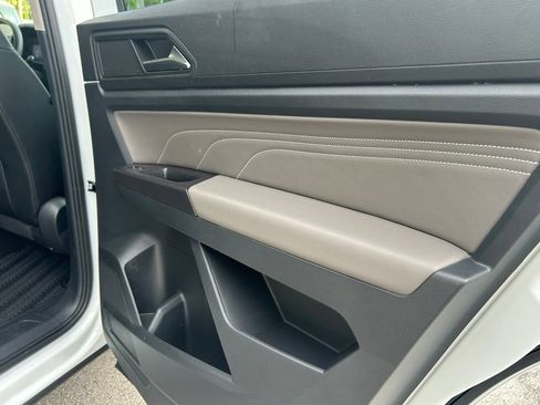 Used 2022 Volkswagen Atlas SE FWD image 27