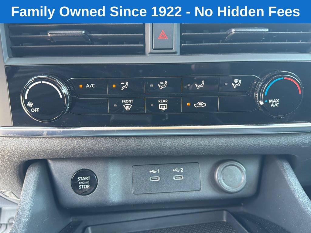 Used 2024 Nissan Rogue S AWD/4WD image 30