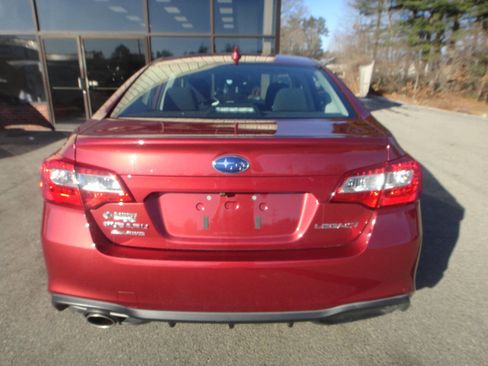 Used 2019 Subaru Legacy 2.5i Premium image 5