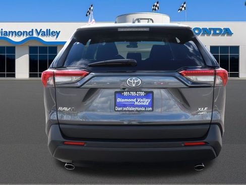 Used 2025 Toyota RAV4 XLE image 5
