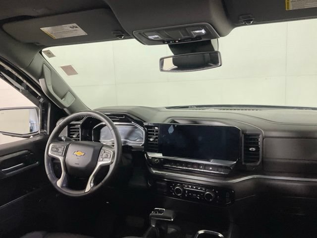 Used 2023 Chevrolet Silverado 1500 LTZ AWD/4WD image 29