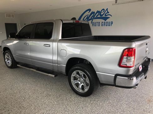 Used 2022 RAM 1500 Big Horn AWD/4WD image 2