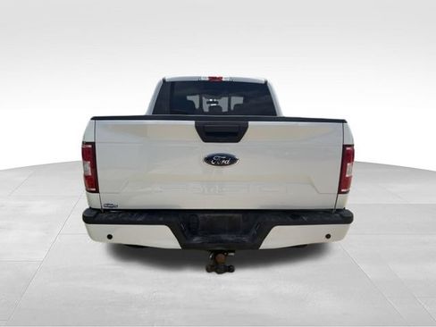 Used 2019 Ford F150 XLT w/ Equipment Group 302A Luxury AWD/4WD image 13