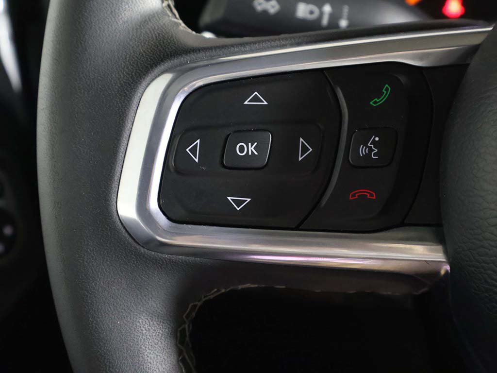 Used 2023 Jeep Wrangler Unlimited Sahara w/ Cold Weather Group AWD/4WD image 32