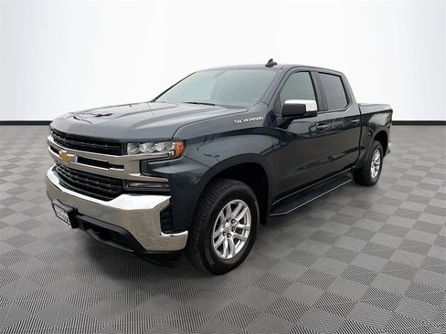 Used 2020 Chevrolet Silverado 1500 LT w/ All-Star Edition image 3