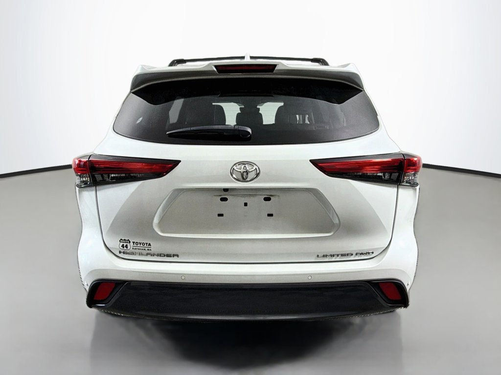 Used 2023 Toyota Highlander Limited AWD/4WD image 5