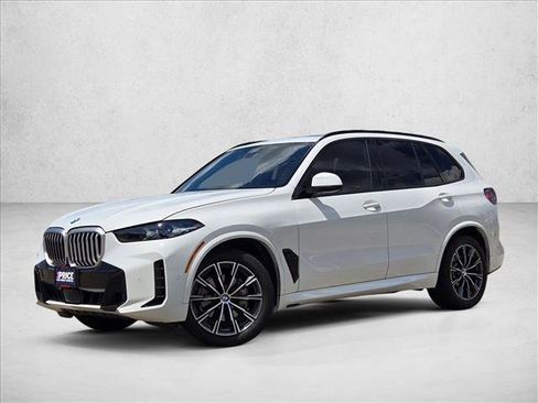 Used 2024 BMW X5 xDrive40i w/ M Sport Package AWD/4WD image 9