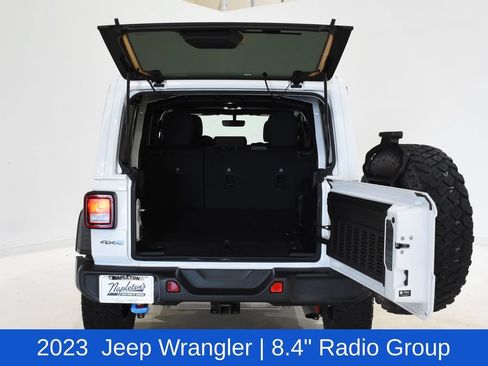 Used 2023 Jeep Wrangler Unlimited w/ Sun & Screen Package AWD/4WD image 7