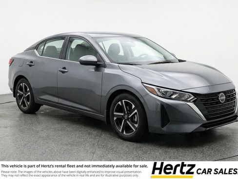 Used 2025 Nissan Sentra SV image 1