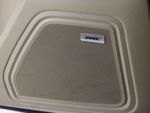 Certified 2026 Porsche Macan image 21