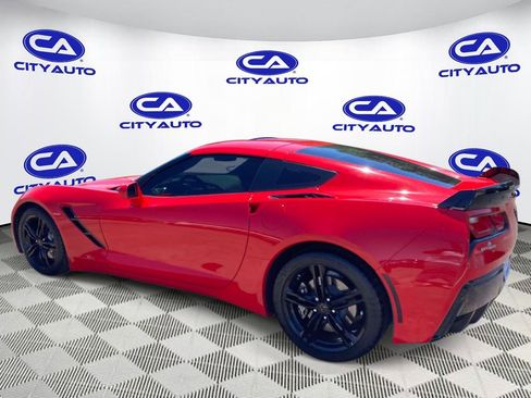 Used 2016 Chevrolet Corvette Stingray Coupe RWD image 5