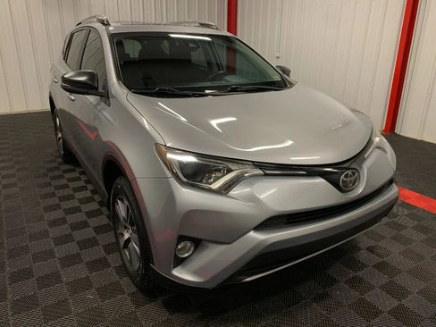 Used 2017 Toyota RAV4 XLE image 7