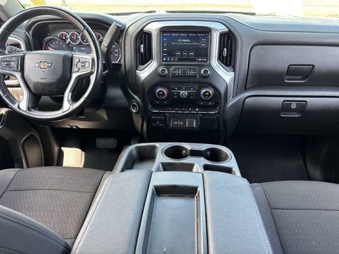 Used 2021 Chevrolet Silverado 1500 LT AWD/4WD image 14