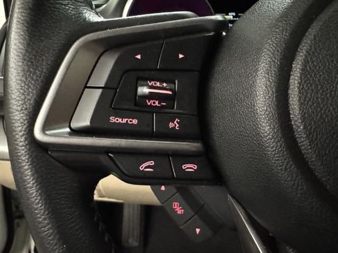 Used 2018 Subaru Outback 2.5i Premium image 6