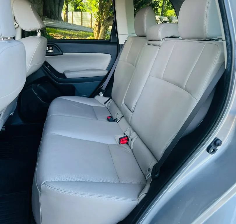 Used 2016 Subaru Forester 2.5i Touring w/ Eyesight & Navigation System AWD/4WD image 24