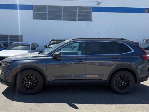 Used 2023 Honda CR-V Sport image 6