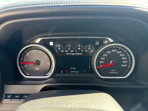 Used 2022 Chevrolet Silverado 1500 High Country w/ Technology Package image 20