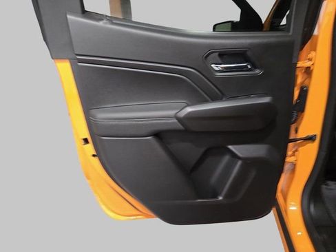 New 2026 Chevrolet Colorado LT image 16