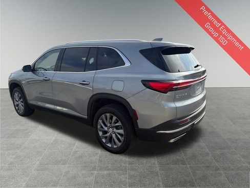 Used 2025 Buick Enclave Preferred w/ Trailering Package, 5000 lbs. image 4