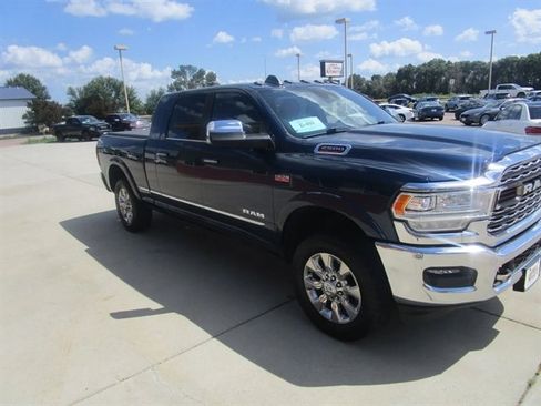 Used 2022 RAM 2500 Limited image 8