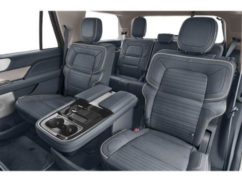 Used 2023 Lincoln Navigator Black Label AWD/4WD image 12